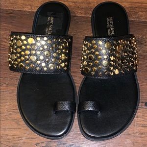 MICHAEL KORS BLACK LEATHER SANDALS